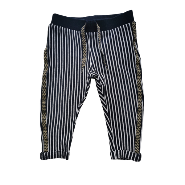 Pantalon à rayures bleues et blanches