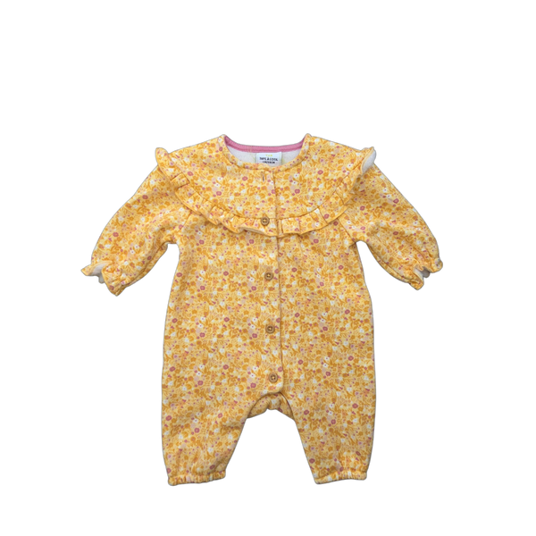 Combinaison jaune fleurie