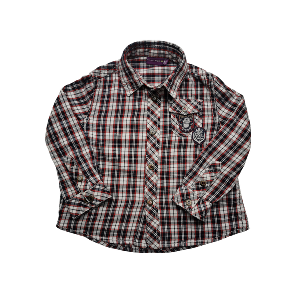 Chemise rayée noire et rouge