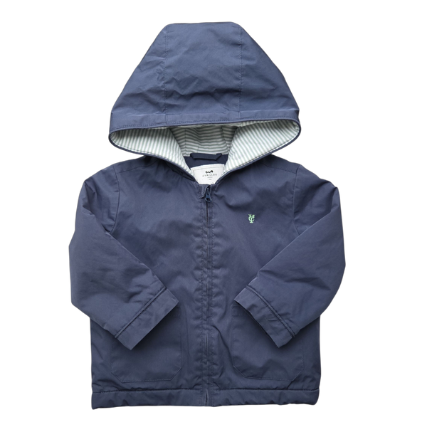 Veste bleue à capuche