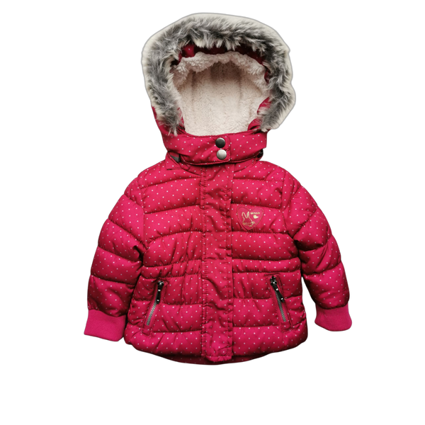 Manteau rouge à pois